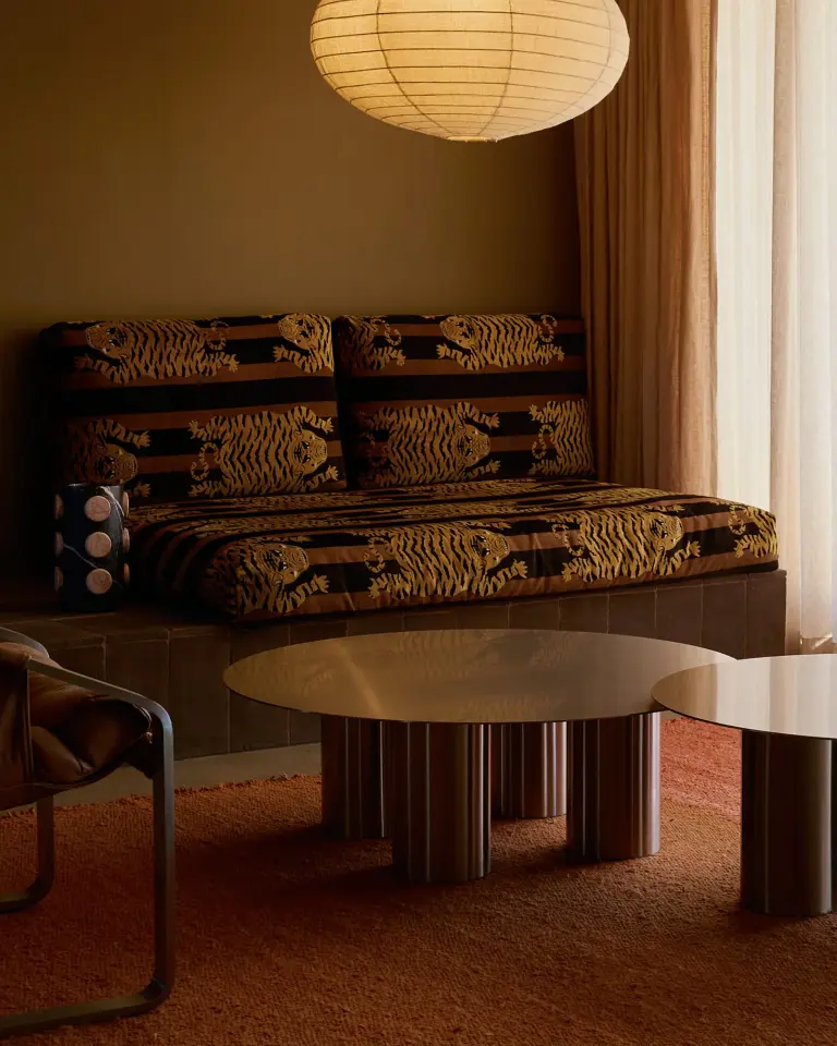 Oslo Paslanmaz Çelik Büyük Boy Orta Sehpa