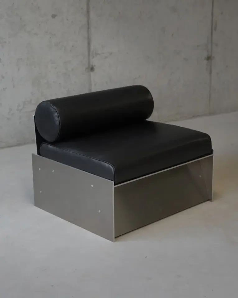 Bruno Alüminyum Modüler Koltuk | 8mm Masif Metal & Toskana Derisi