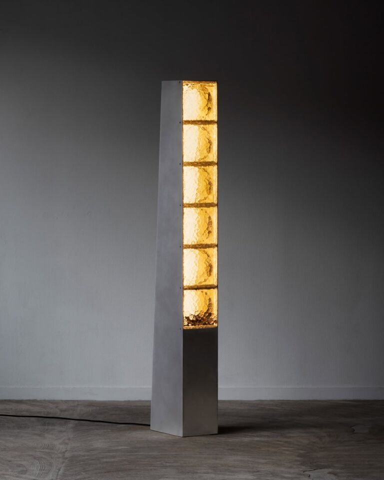 Henry Saf Alüminyum Lambader | Entegre LED Tasarım