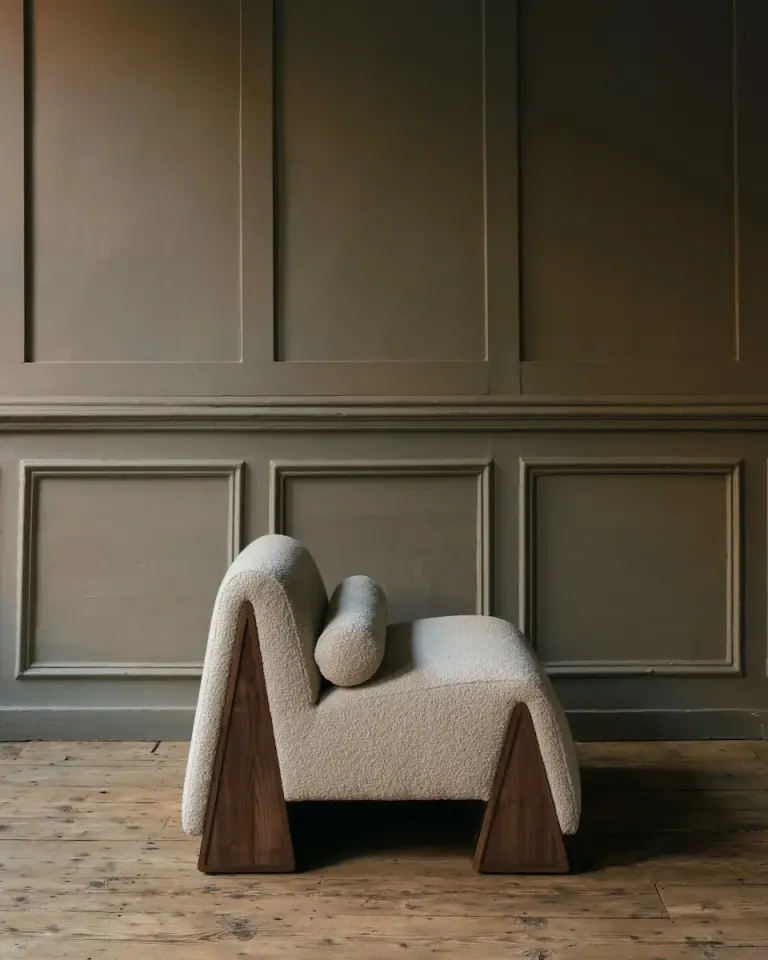 Maru Ahşap Berjer | Karakorum ve Mohair Dokusu