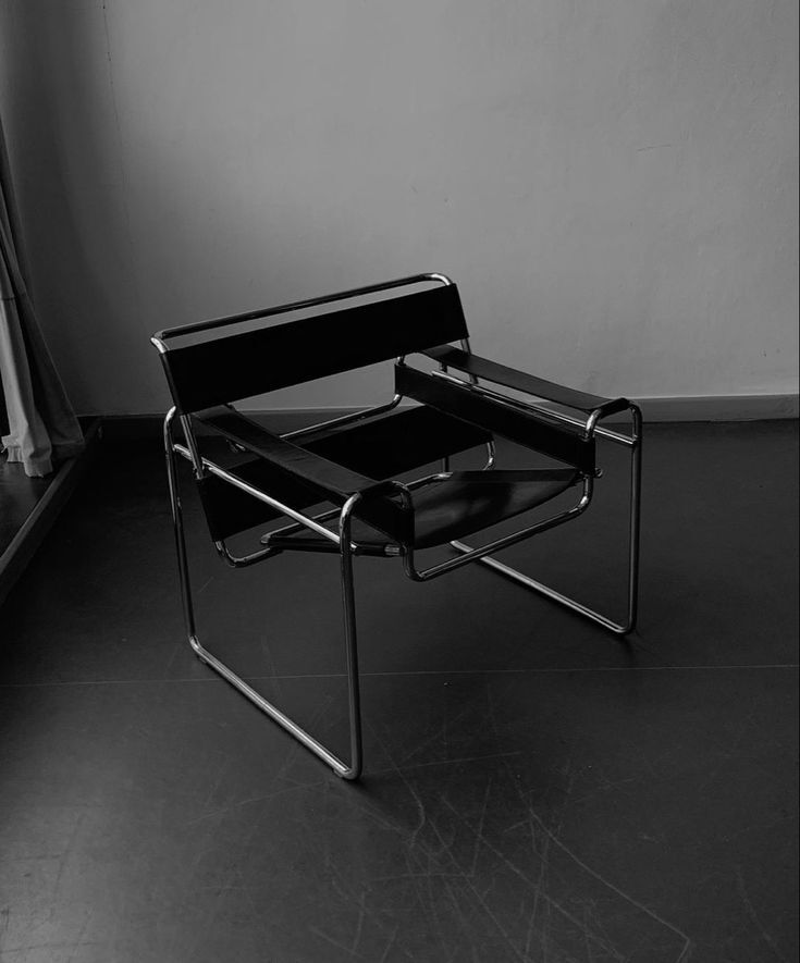 Gerçek Deri Wassily Chair Berjer